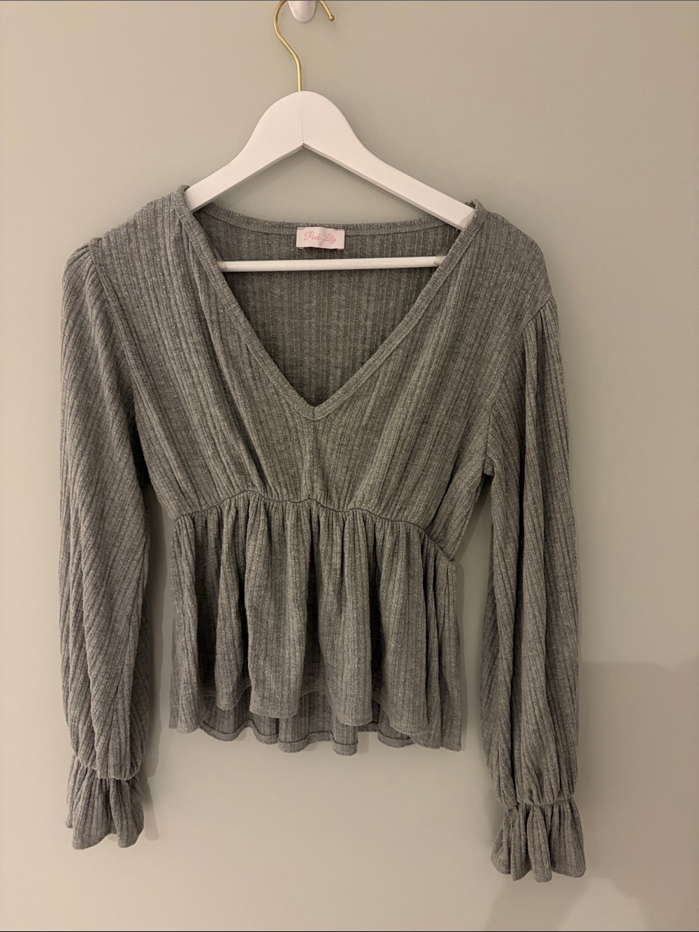 Pink Lily Gray Ribbed V-Neck Peplum Top